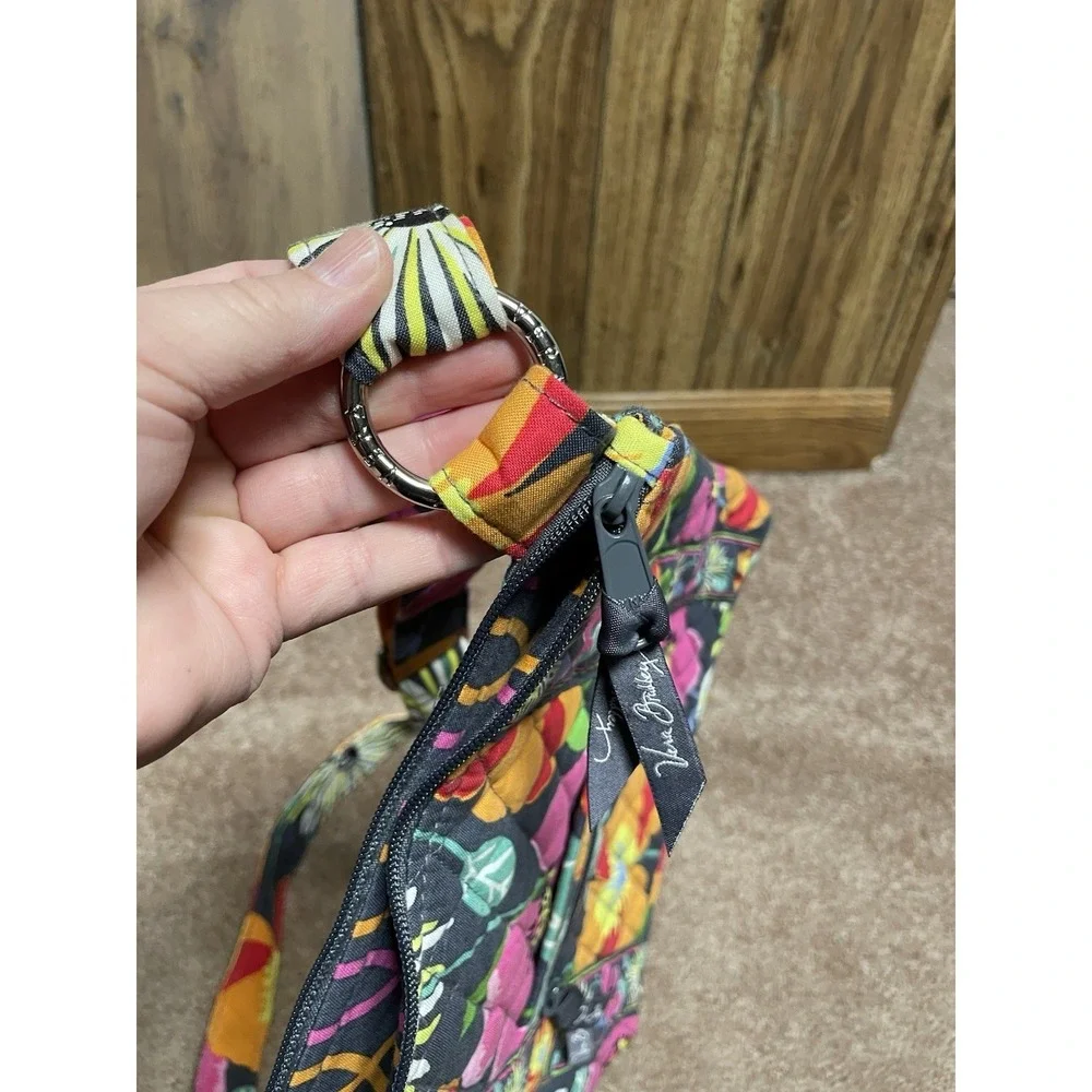 Vera Bradley Women's Bloom Floral Hipster Crossbody Bag Purse Pocket Boom New